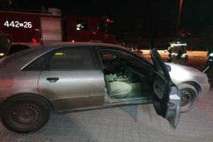 Zdjęcie ugaszonego pojazdu.